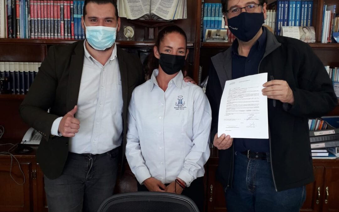 Firma de Convenios UMG en colegios de Zamora, Uruapan y Sahuayo