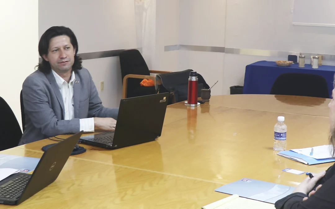 UMG recibe visita de University of Missouri Kansas City, acompañada de la Embajada de E.E.U.U.